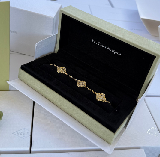 Van Cleef & CIRCONIAS